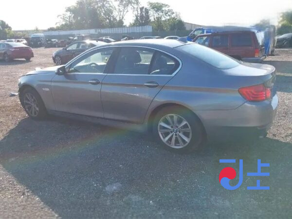 2014 BMW 5-Series 520d xDrive Gray — WBA5B9109ED564469 - Image 3