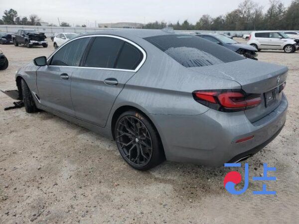 2023 BMW 520i Silver — WBA21FJ01RCP41967 - Image 3