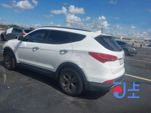 2015 Hyundai SantaFe White - KMHSW81UBGU535070 - Image 3