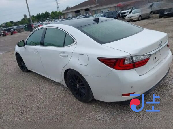 2017 Lexus ES300H White — JTHBW1GG7H2154655 - Image 3