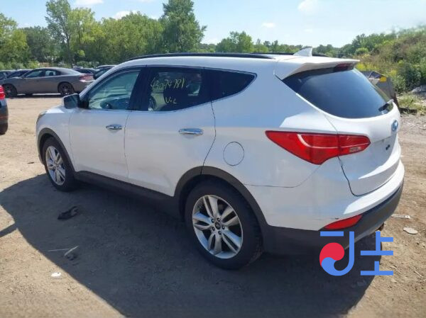 2015 Hyundai SantaFe White - KMHSW81UDGU569330 - Image 3