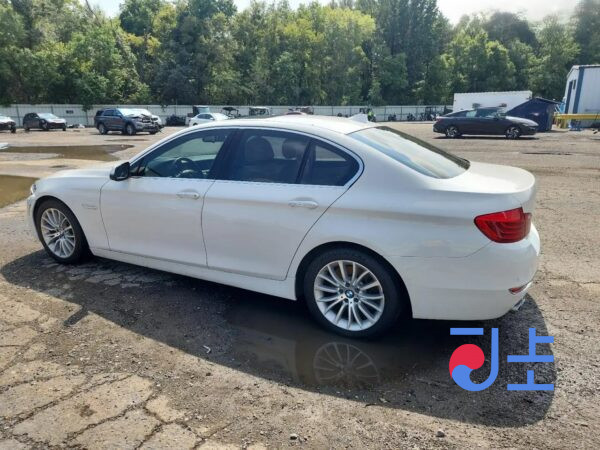 2014 BMW 5-Series 520d White — WBA5E5108FG057269 - Image 3