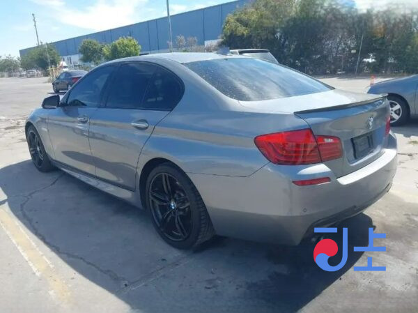 2016 BMW 5-Series 520d Gray — WBA5E5100GG201754 - Image 3