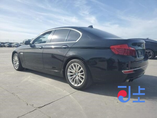2014 BMW 5-Series 520d Black — WBA5C3102ED766807 - Image 3