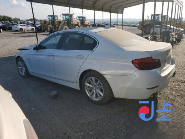 2015 BMW 5-Series 520d White — WBA5E5100FG065852 - Image 3