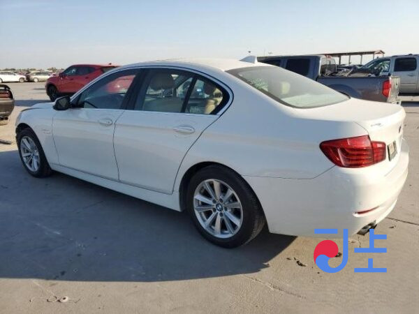 2015 BMW 5-Series 520d White — WBA5E5103GG071324 - Image 3
