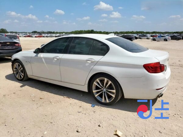 2016 BMW 5-Series 520d xDrive White — WBA5E7104GG567471 - Image 3
