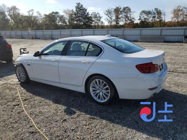 2014 BMW 5-Series 520d White — WBA5C3107ED042028 - Image 3