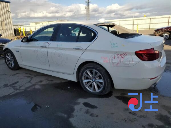 2014 BMW 5-Series 520d xDrive White — WBA5B9101ED568502 - Image 3