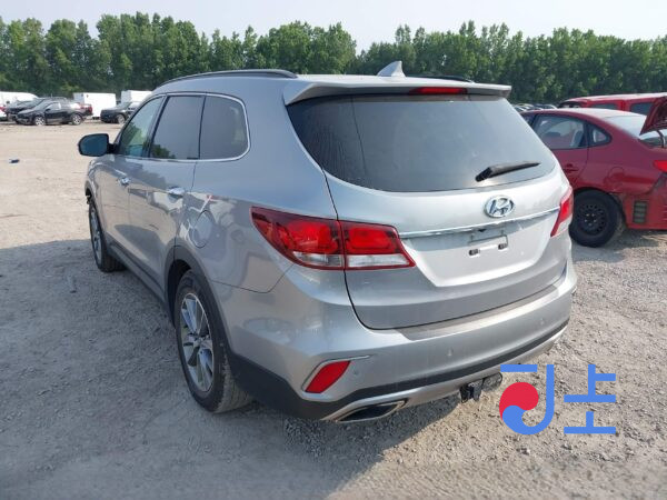 2017 Hyundai SantaFe Silver - KMHSW81UBJU827669 - Image 3