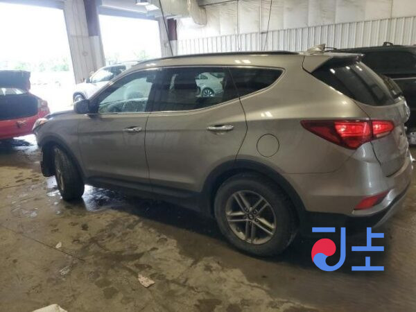 2018 Hyundai SantaFe Gray - KMHS281BDKU019118 - Image 3
