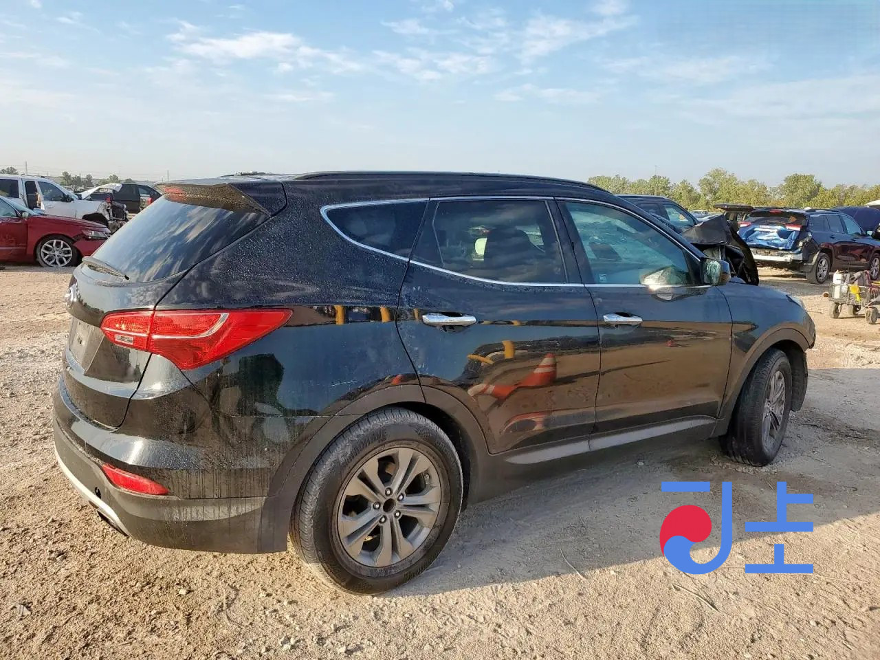 2015 Hyundai SantaFe Black - KMHSW81UBGU619149 - Image 4