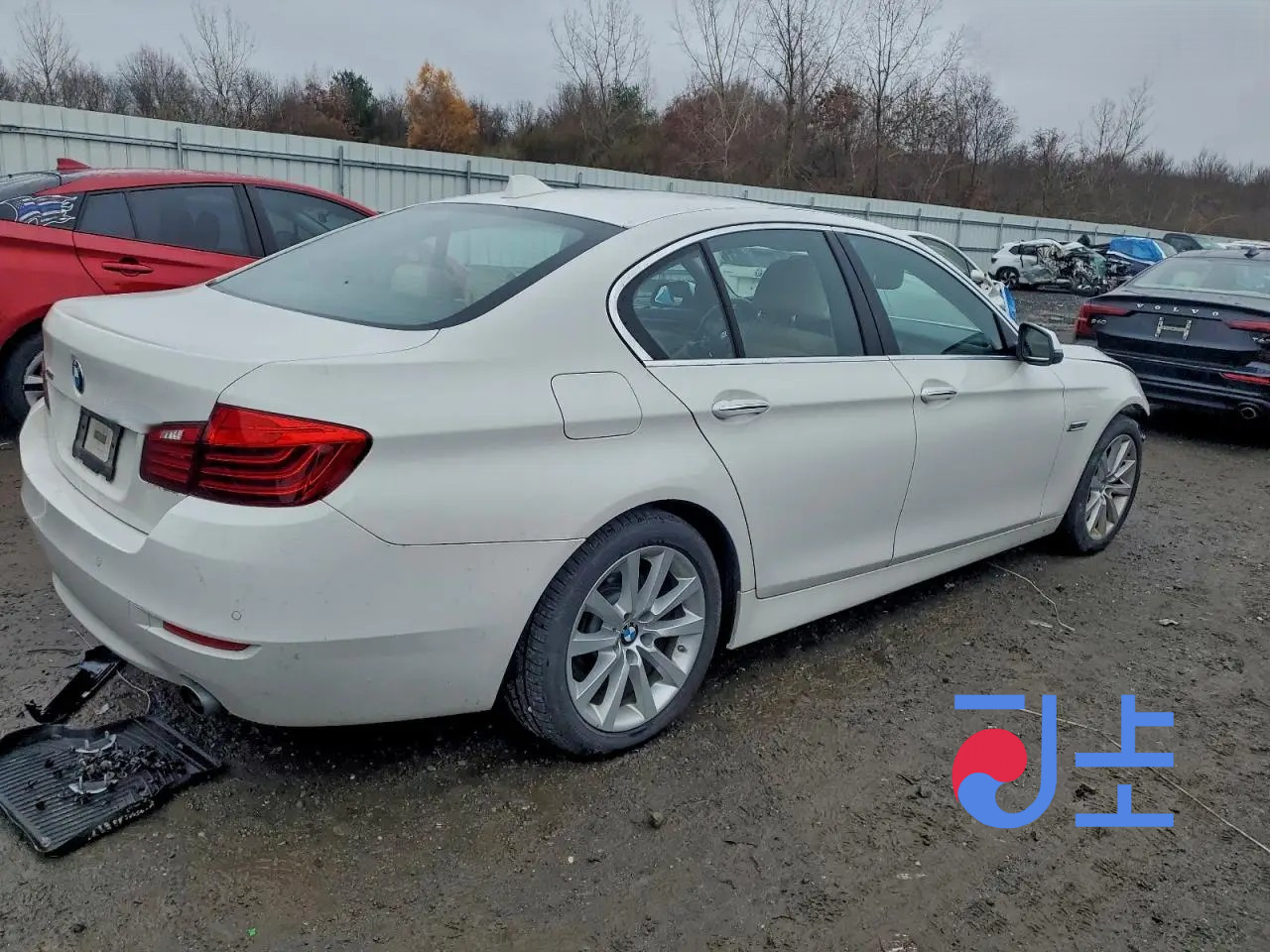 2015 BMW 5-Series 520d White — WBA5E5108FG066120 - Image 4