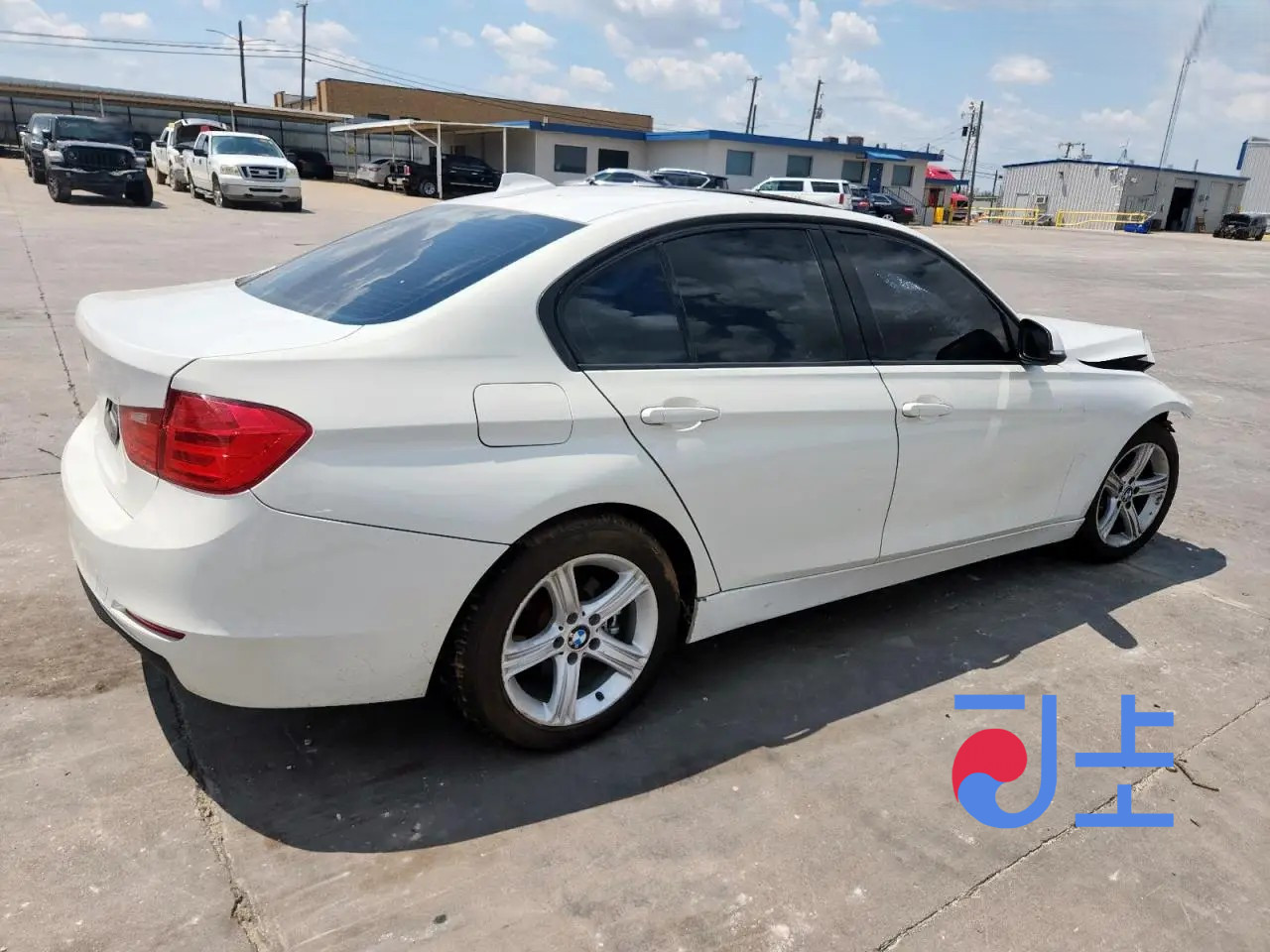 2014 BMW 320d White — WBA3D3108EK275187 - Image 4