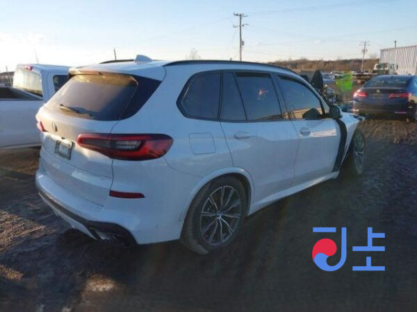 2023 BMW X5 xDrive30d White — WBA11EV05R9S36172 - Image 4