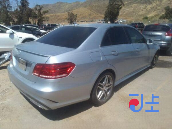 2014 Mercedes-Benz E250 4Matic Silver — WDDHF8CB7EA986244 - Image 4