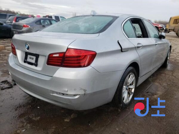 2014 BMW 5-Series 520d Silver — WBA5C3101ED762294 - Image 4