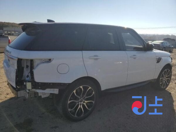 2018 Range Rover Sport White — SALWA2BK0JA194311 - Image 4