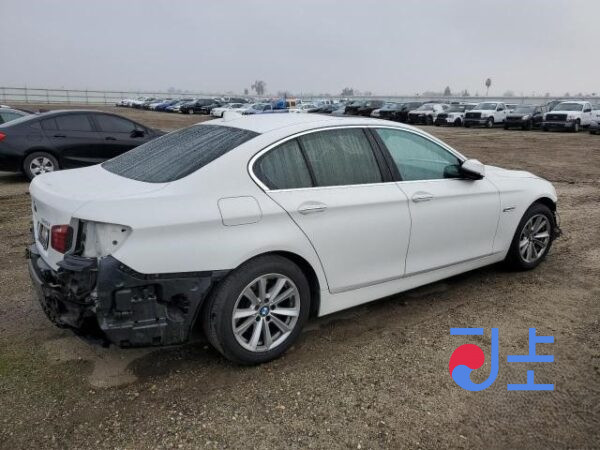 2014 BMW 5-Series 520d xDrive White — WBA5B9109ED567081 - Image 4