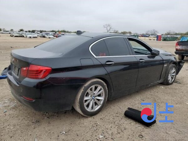 2015 BMW 5-Series 520d xDrive Black— WBA5E7101FG153076 - Image 4