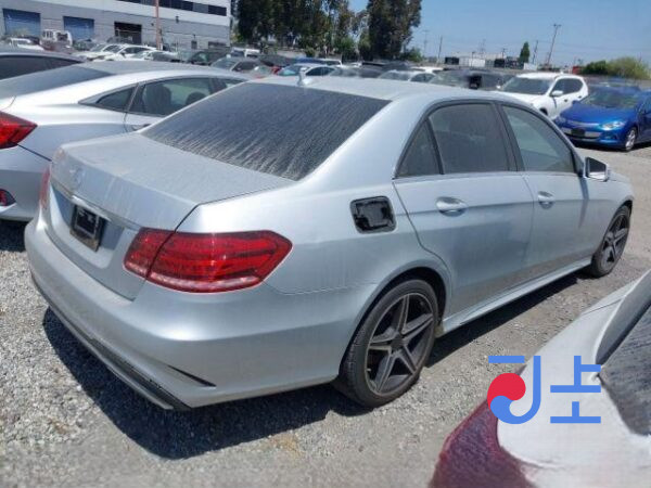 2015 Mercedes-Benz E300 4Matic Silver — WDDHF8BB2FB164013 - Image 4