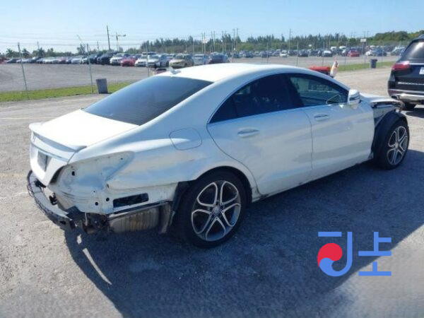 2015 Mercedes-Benz CLS250d 4Matic White — WDDLJ9HB1GA165375 - Image 4
