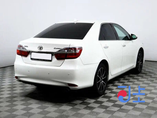 2016 Toyota Camry Hybrid White — AVV50-1055926 - Image 4