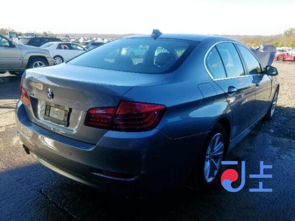 2015 BMW 5-Series 520d Gray — WBA5E5101FG064032 - Image 4