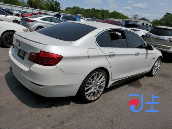 2014 BMW 5-Series 520d xDrive White — WBA5B9102ED568685 - Image 4