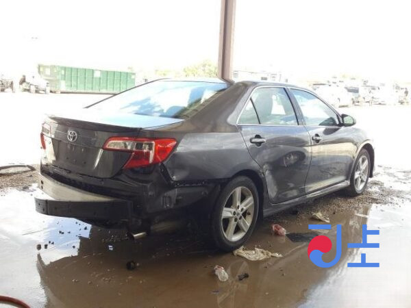 2014 Toyota Camry Gray — 4T1BF1FKXEU833709 - Image 4