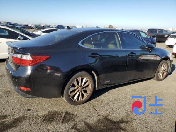 2014 Lexus ES300H Black — JTHBW1GG1E2039609 - Image 4