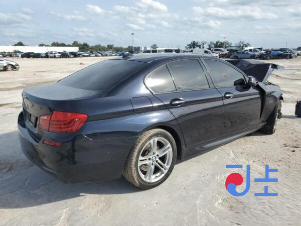 2015 BMW 5-Series 520d xDrive Black — WBA5E7100GG157430 - Image 4
