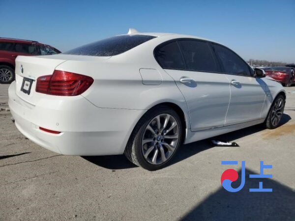 2016 BMW 5-Series 520d White — WBA5E5107GG204179 - Image 4