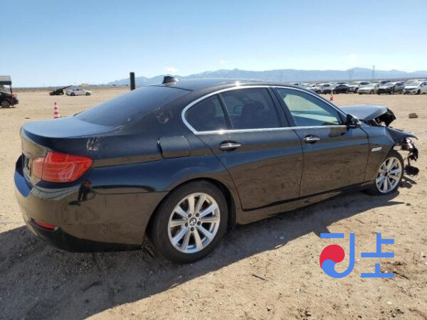 2015 BMW 5-Series 520d xDrive Black — WBA5E7101FG153627 - Image 4
