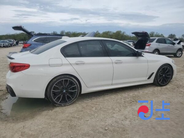 2017 BMW 5-Series 520d xDrive White — WBAJC5109HG851592 - Image 4