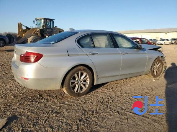 2014 BMW 5-Series 520d xDrive Silver — WBA5B9103ED567187 - Image 4