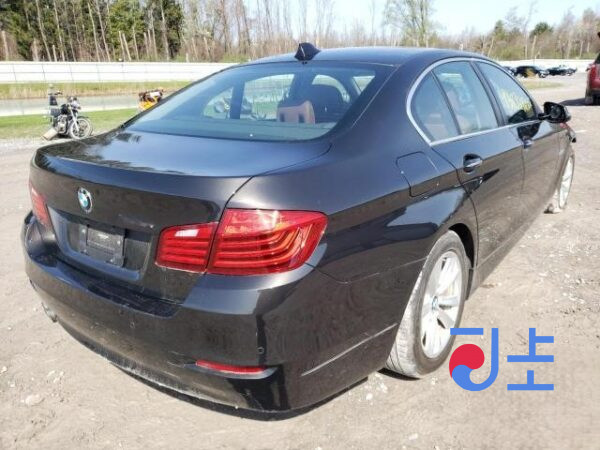 2016 BMW 5-Series 520d Black — WBAJC3101HG465981 - Image 4