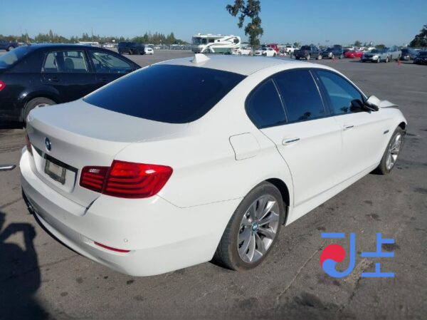 2014 BMW 5-Series 520d White — WBA5C3108ED039655 - Image 4