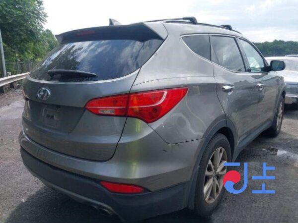2015 Hyundai SantaFe Gray - KMHSW81UBGU554882 - Image 4