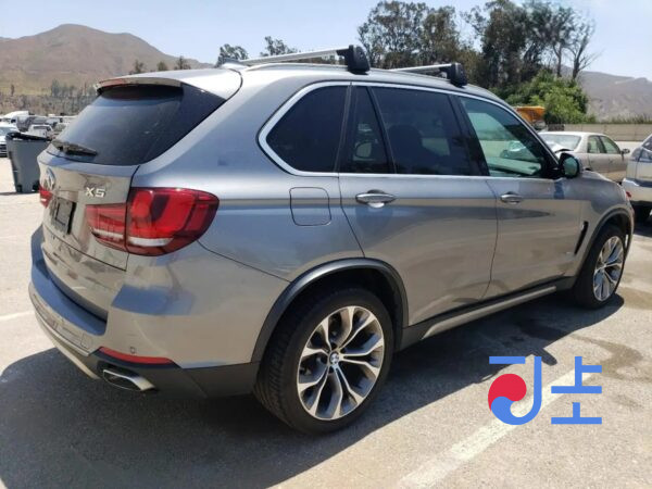 2018 BMW X5 xDrive30d Gray — WBAKS4106JOY69905 - Image 4