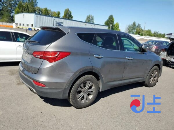 2015 Hyundai SantaFe Gray - KMHSW81UBGU573003 - Image 4