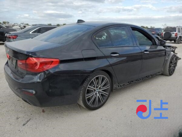2017 BMW 5-Series 520d Black — WBAJC3105HG993104 - Image 4