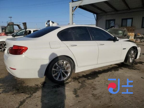 2015 BMW 5-Series 520d White — WBA5R5105FG060887 - Image 4