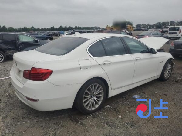 2014 BMW 5-Series 520d xDrive White — WBA5B9100ED570144 - Image 4