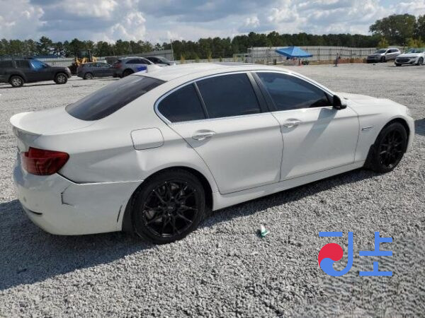 2015 BMW 5-Series 520d White — WBA5E5100FG062076 - Image 4