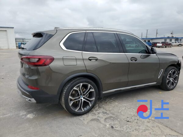 2023 BMW X5 xDrive30d Brown — WBAJU8107P9R21690 - Image 4