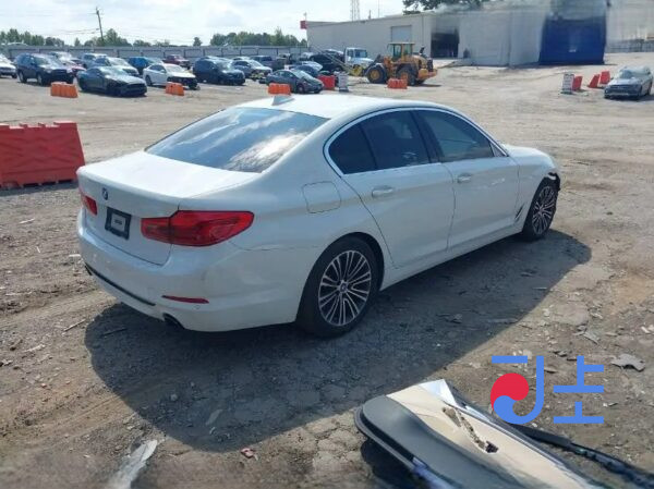 2017 BMW 5-Series 520d White — WBAJC3100JWB78081 - Image 4
