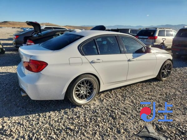 2017 BMW 320d White — WBA8C5105HA069632 - Image 4