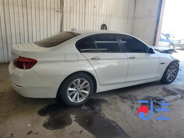 2014 BMW 5-Series 520d xDrive White — WBA5B9101ED564885 - Image 4