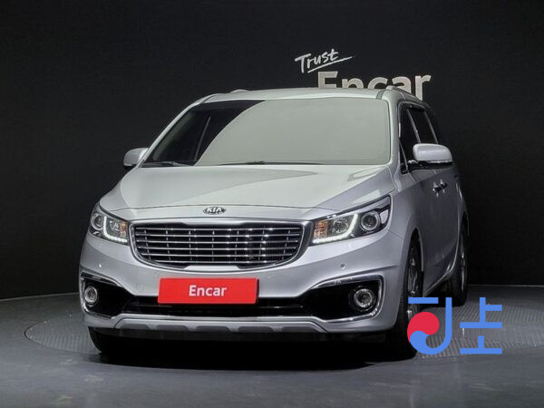 Kia Carnival silver - KNAME81ABHS316185 - Image 3